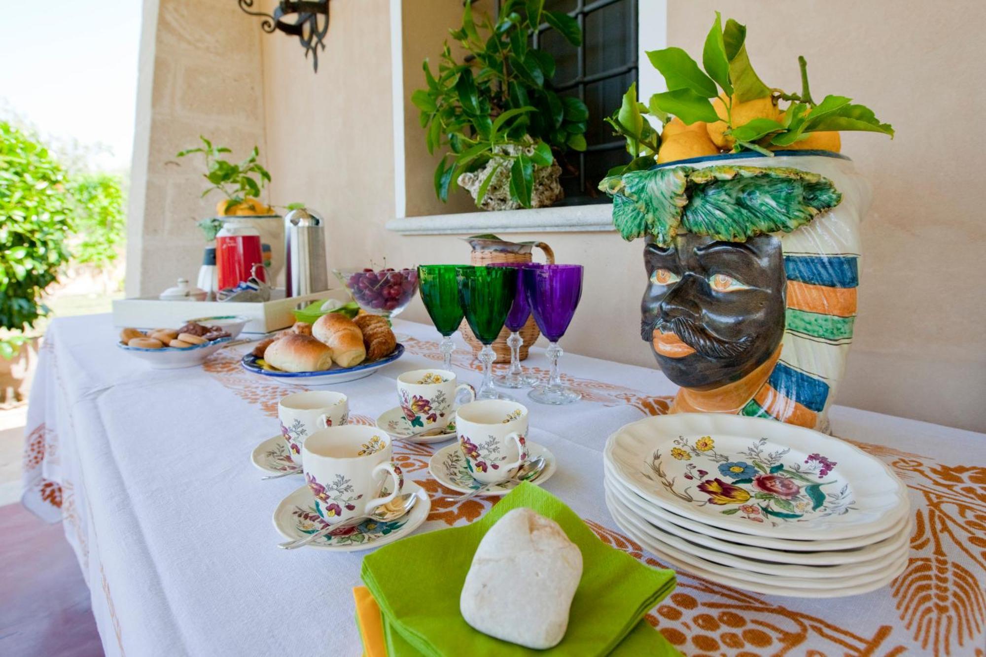 Baglio Sant'Andrea Bed and Breakfast Valderice Εξωτερικό φωτογραφία