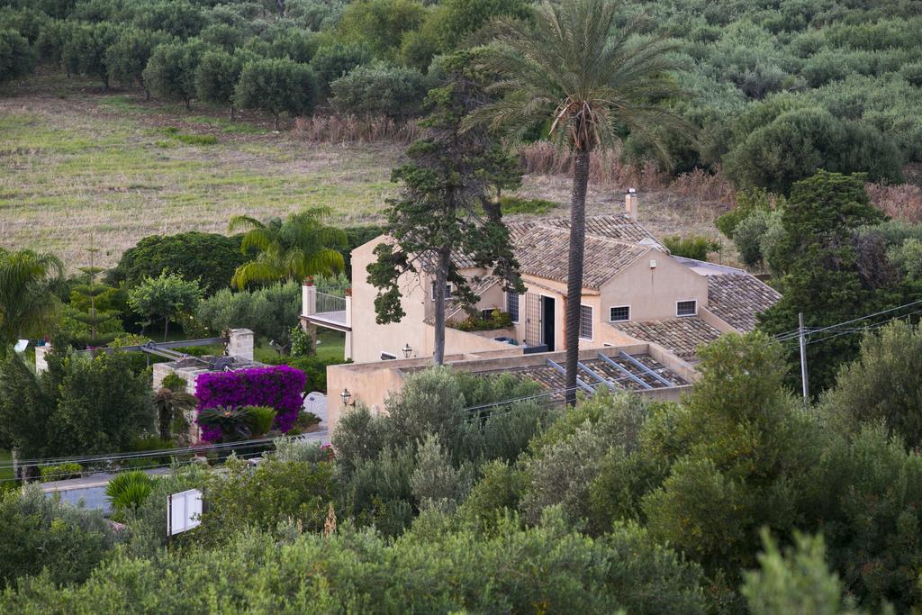 Baglio Sant'Andrea Bed and Breakfast Valderice Εξωτερικό φωτογραφία