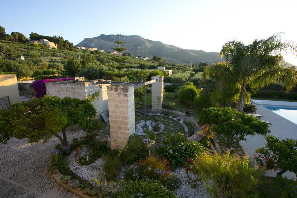 Baglio Sant'Andrea Bed and Breakfast Valderice Εξωτερικό φωτογραφία