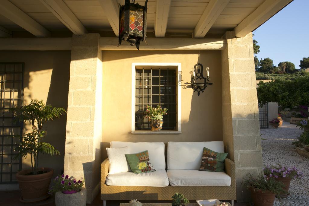 Baglio Sant'Andrea Bed and Breakfast Valderice Εξωτερικό φωτογραφία
