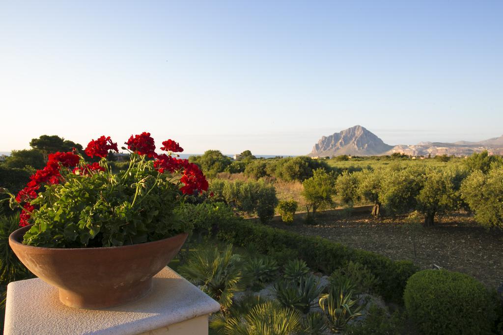 Baglio Sant'Andrea Bed and Breakfast Valderice Εξωτερικό φωτογραφία
