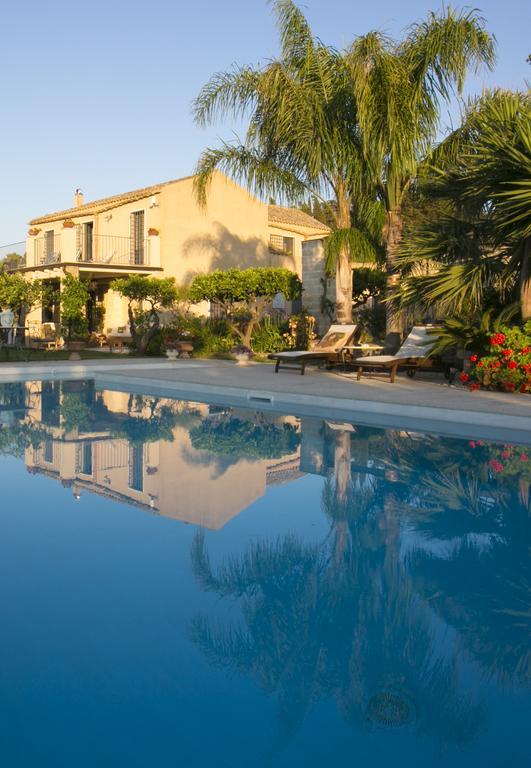 Baglio Sant'Andrea Bed and Breakfast Valderice Εξωτερικό φωτογραφία