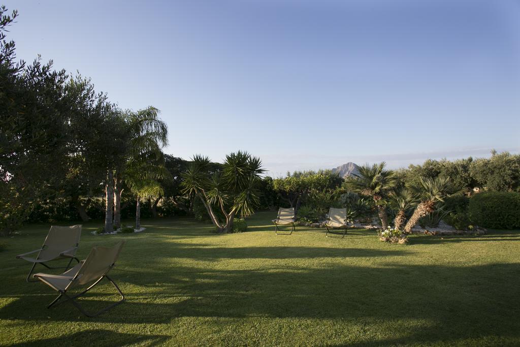 Baglio Sant'Andrea Bed and Breakfast Valderice Εξωτερικό φωτογραφία